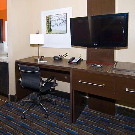 Holiday Inn Express Fulton By Ihg מראה חיצוני תמונה