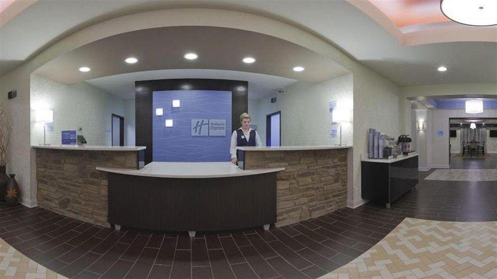 Holiday Inn Express Fulton By Ihg מראה חיצוני תמונה